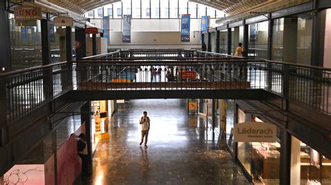 Inside Americas Dead Malls As Retail Apocalypse Hits Some Of Uss