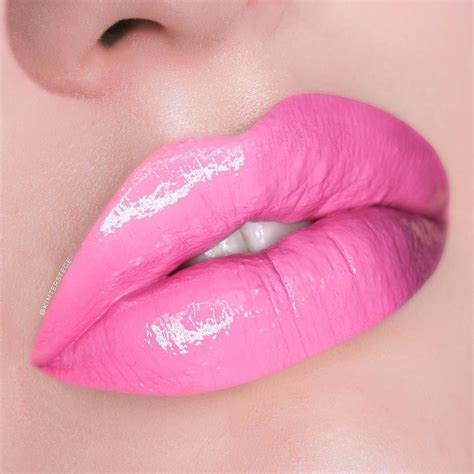Sani2a27 Pinklipsgloss With Images Light Pink Lips Pink Lipstick