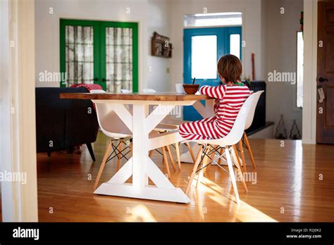 Children Eating Breakfast Hi Res Stock Photography And Images Alamy