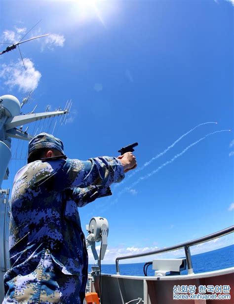 중국해군 남중국해 함대 원양훈련 편대 해상 반격 훈련 진행