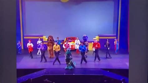 The Wiggles Do The Wiggle Groove Live 19981999 Video Dailymotion
