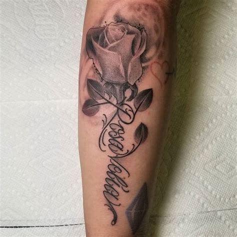 Check out our collection of tiny rose tats and you'll find a perfect idea! via Instagram: @JimmyCaves https://ift.tt/2HeDCAz - Fun ...