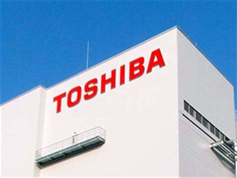 A contraction of 東京 (tōkyō) + 芝浦 (shibaura, another placename in the tokyo area), from the company's earlier name 東京芝浦電気 (tōkyō shibaura denki, tokyo shibaura electric company). 東芝、東芝メモリの売却完了を発表 - EE Times Japan