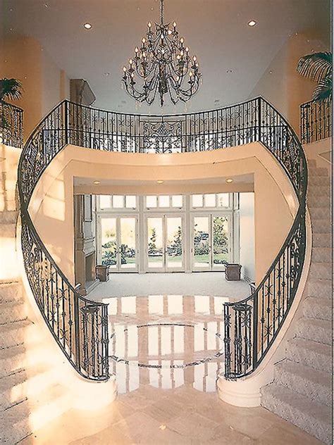 Just look at the entrance design and stairs of this stunning modern home. Mediterranean Entry Stairs Design, Pictures, Remodel, Decor and Ideas - page 4 | My dream home ...