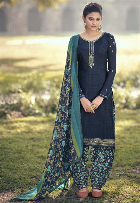 Embroidered Crepe Punjabi Suit In Navy Blue Kry1415