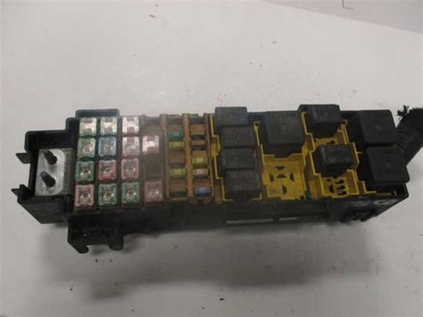 Jeep yj engine diagram similiar jeep wrangler diagram keywords inside 2005 jeep car wiring diagrams info in 2005 throughout 2005 jeep liberty engine diagram, image size 600 x 547 px. 2005 Jeep Liberty Fuse Box Location - Wiring Diagram
