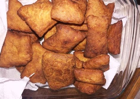 Half cake mandazi uganda / how to make soft mandazi biegnets : Crunchy mandazi Recipe by Maggie Karis - Cookpad Kenya