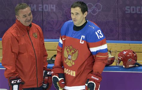 Pavel Datsyuk Sits Out Russian Practice Kovalchuk Says He Ll Be Fine