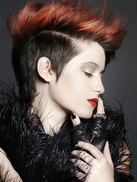 21 Steal More Attention By Splashing Your Punk Hairstyle In Wild Colors