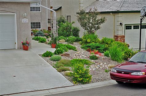 Calgary Landscaping Services Xeriscape And Mulch The Landscape Artist