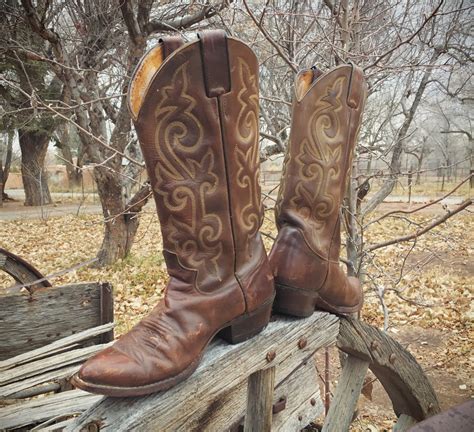 Vintage Cowboy Boot Mens Size 8 D Justin Brown Leather Boot Western
