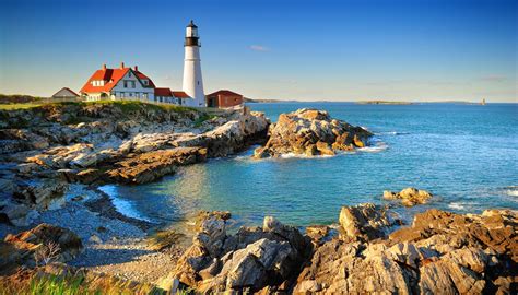 Discover The Lighthouses Of New England Vbt Bicycling And Walking