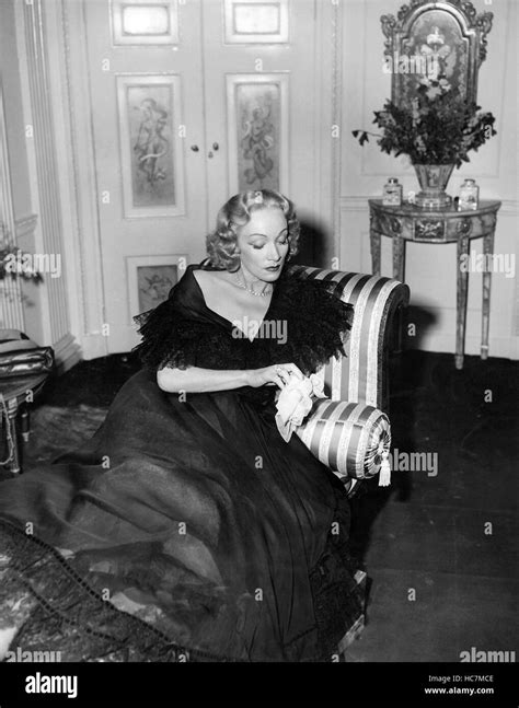Stage Fright Marlene Dietrich On Set 1950 Stock Photo Alamy