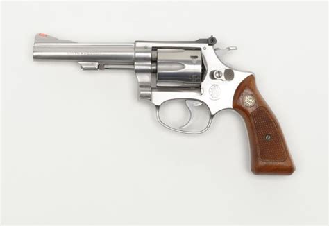 Smith And Wesson Model 63 No Dash Da Revolver 22lr Cal 4 Barrel