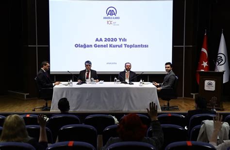 Anadolu ajansı genel müdürü şenol kazancı 31 mart 2019 seçim sonuçları ile birlikte gündeme oturan isimlerden biri oldu. Şenol Kazancı AA Genel Müdürlüğü görevini Serdar Karagöz'e devretti