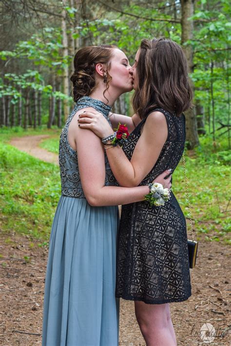 Lesbian Prom Austin Ruthy Claudina