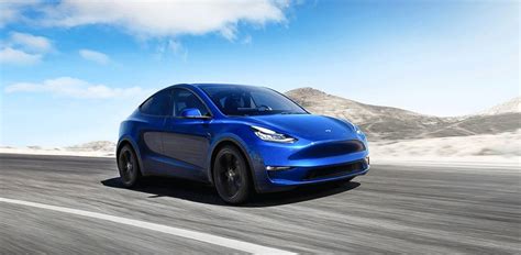Tesla Unveils A New Electric Crossover Suv Model Y