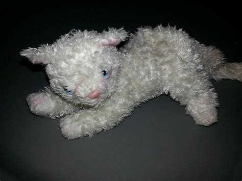 Industry leading retail website selling all ty beanies. TY Beanie Baby white cat starlett