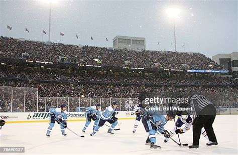 Ralph Wilson Stadium Stockfotos En Beelden Getty Images