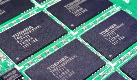 Foxconn Shows Interest In Buying Toshibas Chip Business For 27bn Tech Monitor