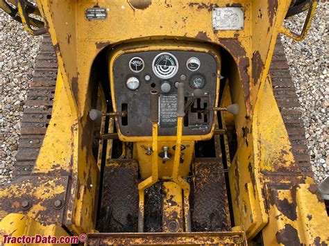 John Deere 1010 Crawler Loader Tractor Photos Information