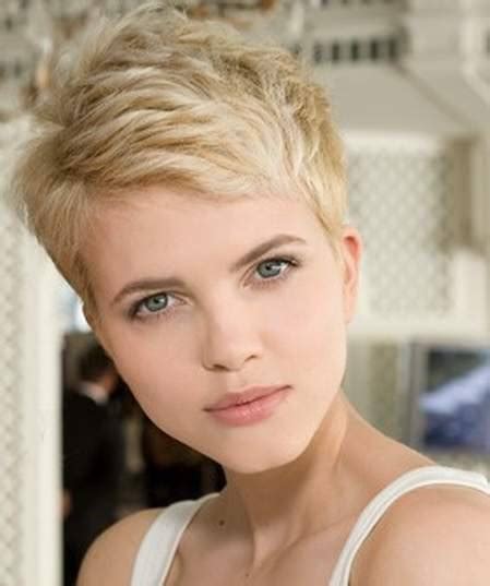 Short And Sassy Hairstyles For Beautiful Women Short