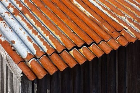 Is Corrosion Normal For Corrugated Metal Roofs Roper Roofing And Solar