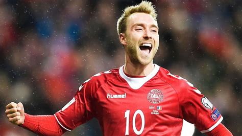 Denmark vs finland saturday's game in the euros has been suspended, as christian eriksen fell unconscious. Barcelona oo isaga hartay doonista Christian Eriksen ...