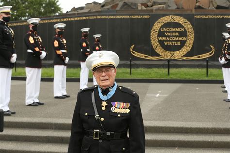 Iwo Jima Medal Of Honor Recipient Recounts Experiences During Battle