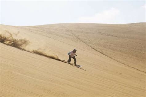 Revista Vogue Resalta Belleza De La Laguna De Huacachina Revista