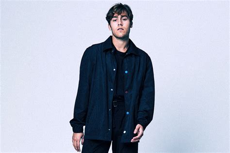 Download albums of your favorite artist, and only interesting songs to you, or listen to them online. VIDEO: Benjamin Ingrosso - 'Costa Rica' (live) » Scandipop ...