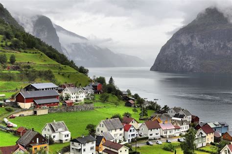 12 Most Scenic Small Towns In Norway With Map Touropia