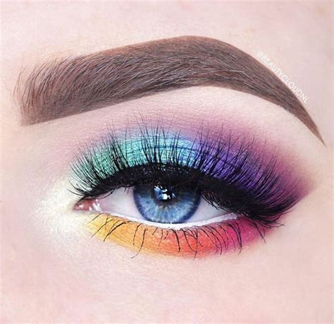 ¿pueden Quedar Bien Las Sombras De Colores Colorful Eye Makeup