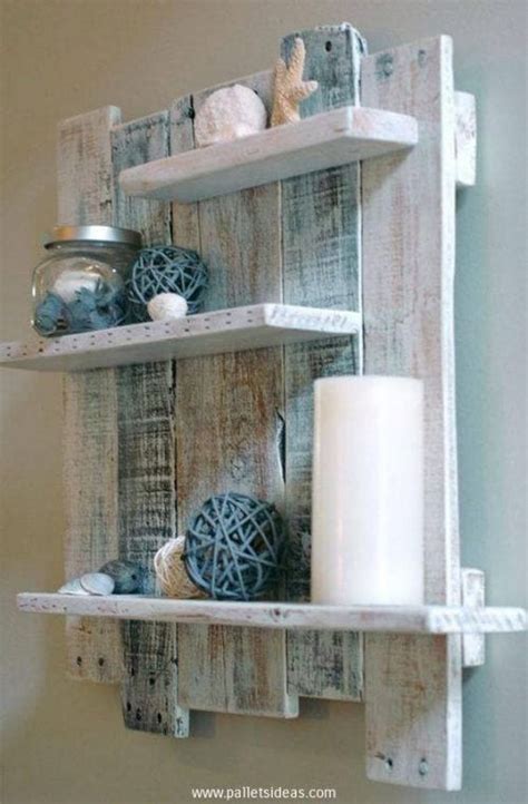 20 Most Unique Wood Pallet Wall Decoration For Living Room