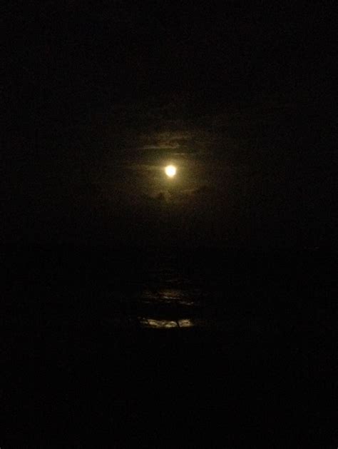 Live Shot Of The Harvest Moon Rising Over The Atlantic