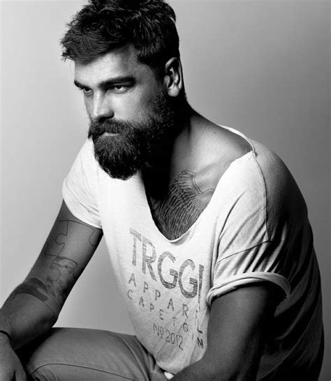 Voir plus d'idées sur le thème barbe, barbe homme, barbe sans moustache. Coiffure Homme 2018 Avec Barbe
