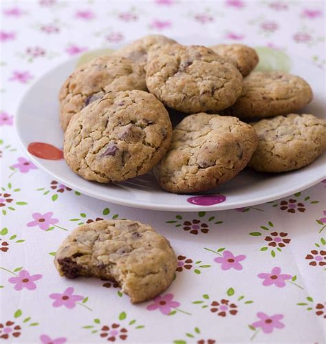 Cookies aux flocons davoine chocolat et noisettes