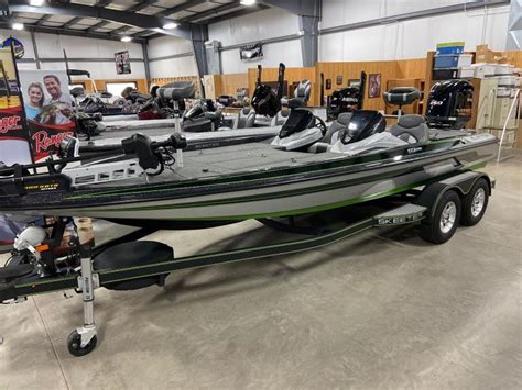 Skeeter ZX Bass Boat Moore Boats In Ligonier IN Bass Fishing And Pontoon Boats In