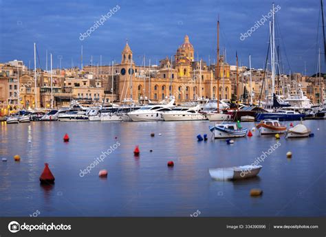 Beautiful Architecture Birgu Marina Dusk Malta Stock Photo By ©patryk
