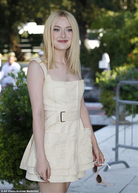 Dakota Fanning Cinches Her Waist In Chic Alexander Mcqueen Frock At The