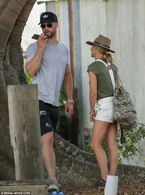Chris Hemsworths Wife Elsa Pataky Wears Short Denim Overalls At Outing