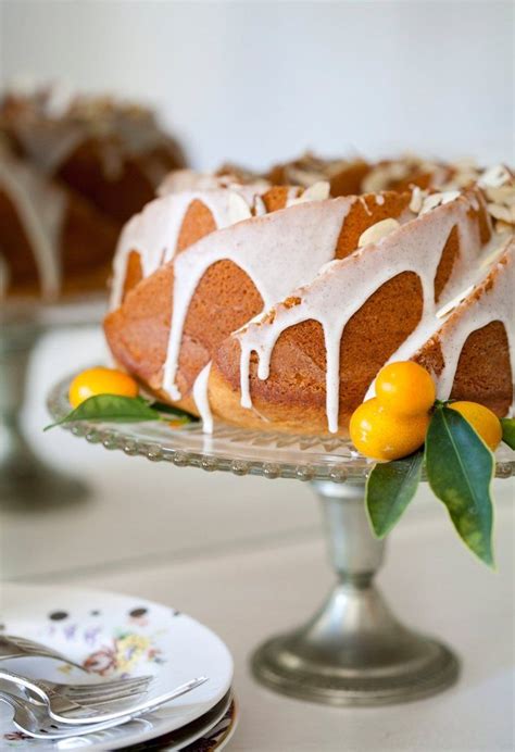 This is the best lemon bundt cake recipe ever. Recipe: Lemon Poppyseed Bundt Cake | Recipe | Cake recipes ...
