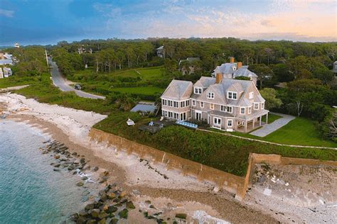 Explore The Best Examples Of Cape Cod Architecture From Historic Homes