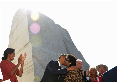Memorable Moment Obamas At Martin Luther King Jr Memorial Dedication