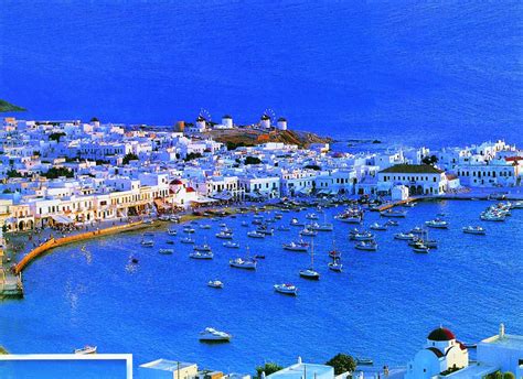 Santorini Island Greece - Travel Tips - XciteFun.net