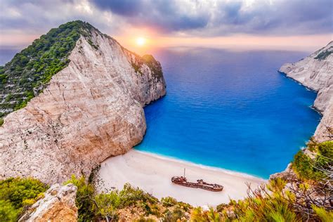 Самые красивые острова Греции для незабываемого отдыха Planet of Hotels
