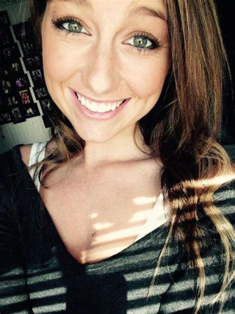 Girls With Dimples Have The Most Beautiful Smiles 29 Pics