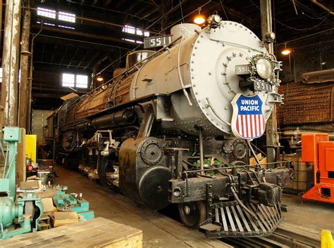 Locomotive Santa Fe Railroading Heritage Of Midwest America