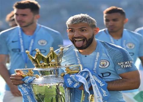 والآن نستعرض ترتيب قائمة هدافي الدوري الإنجليزي الممتاز البريميرليج مع بدء الجولة الـ34 من جولات الدوري الإنجليزي البريميرليج وقبل نهايتها للمرة السادسة عبر التاريخ والثانية تواليا السيتي "بطلا ...