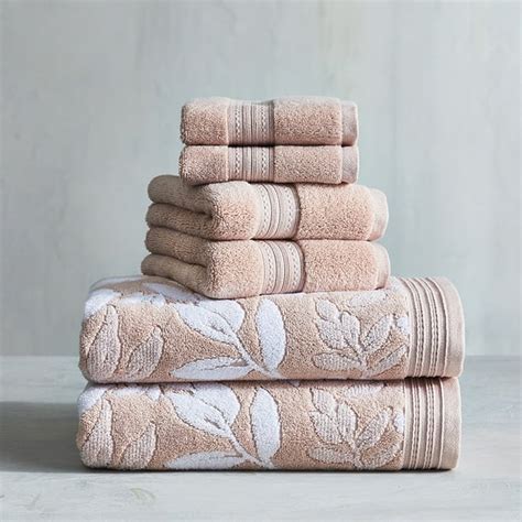 Better Homes And Gardens Signature Soft Us Cotton Floral Bath Towel Collection 2 Bath Towel2